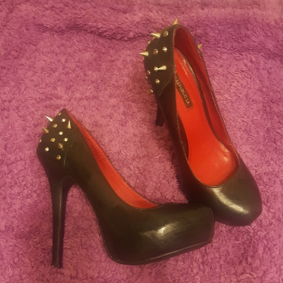 Shoe Republic LA Shoes - Heels
